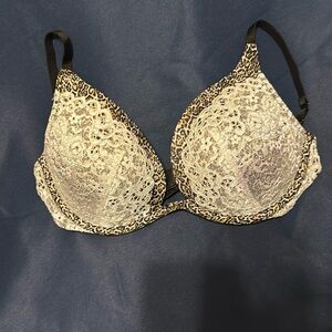 Victoria’s Secret cheetah and lace PUSH-UP 36C